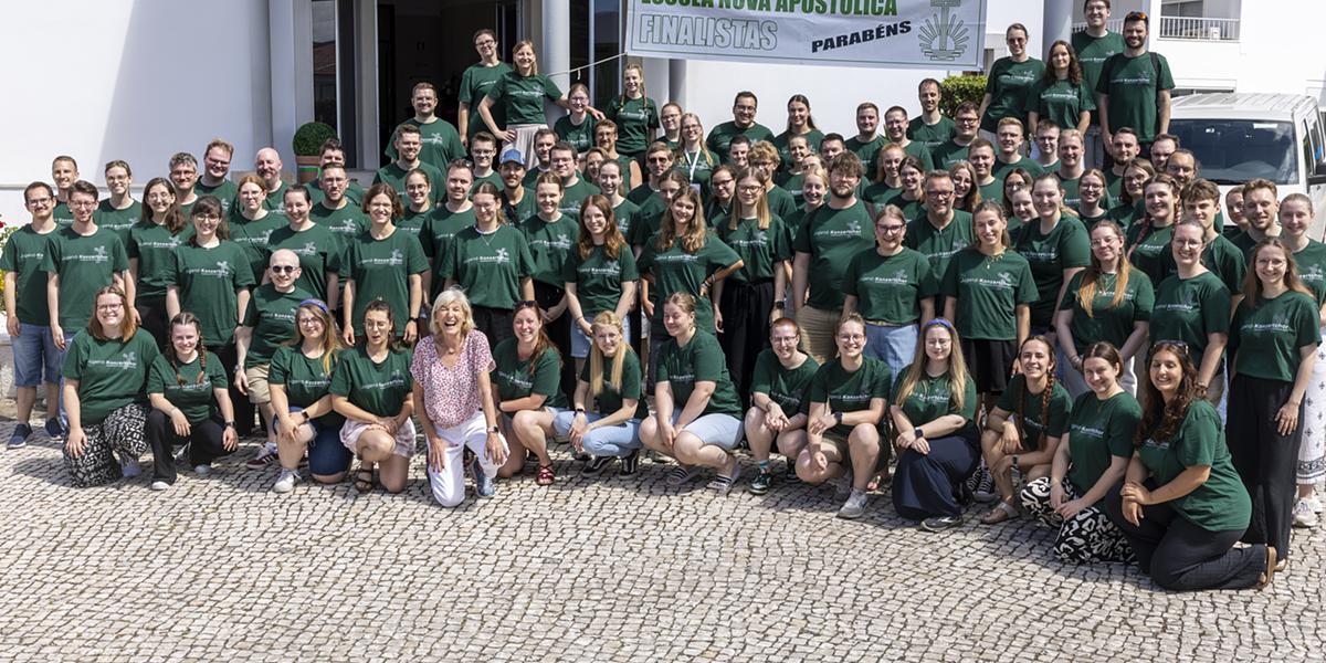 Jugend-Konzertchor:     Konzertreise führt     Jugendliche nach Portugal
